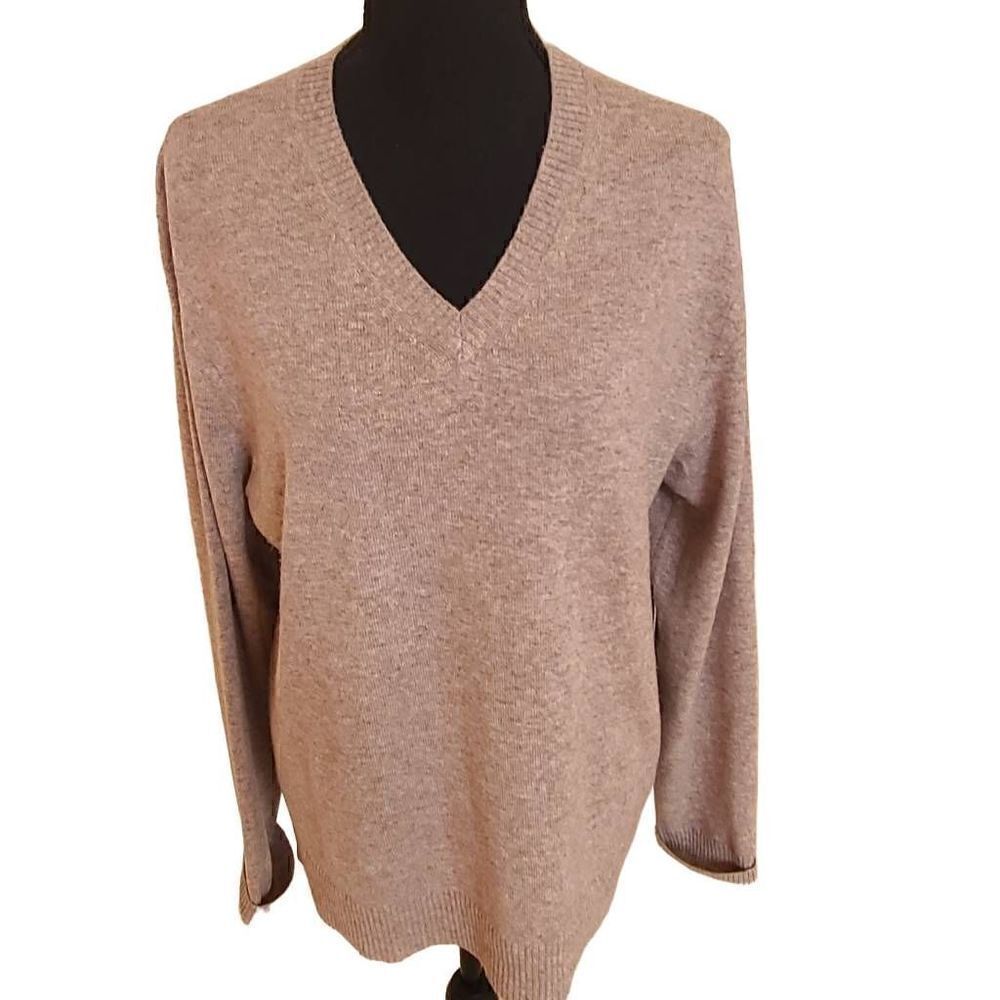 Neiman Marcus Women's Cashmere Pullover Sweater Light Gray Size Large - Picture 10 of 10
